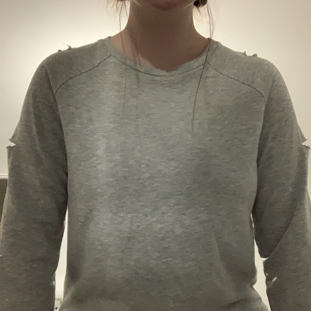 Grey crew neck! - Picture 2 of 3
